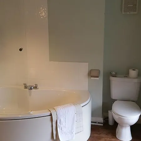 The Mill House 3* Tintagel